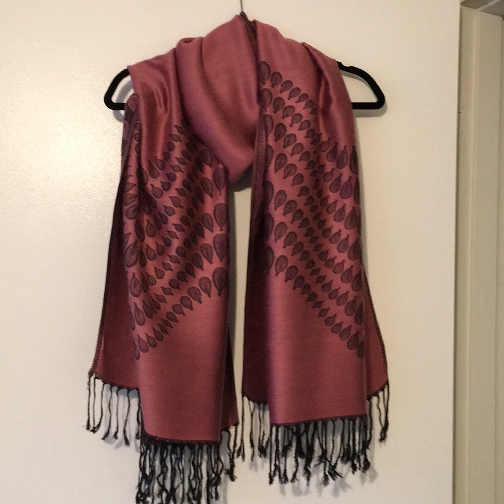 PASHMINA WRAP OR SCARF!